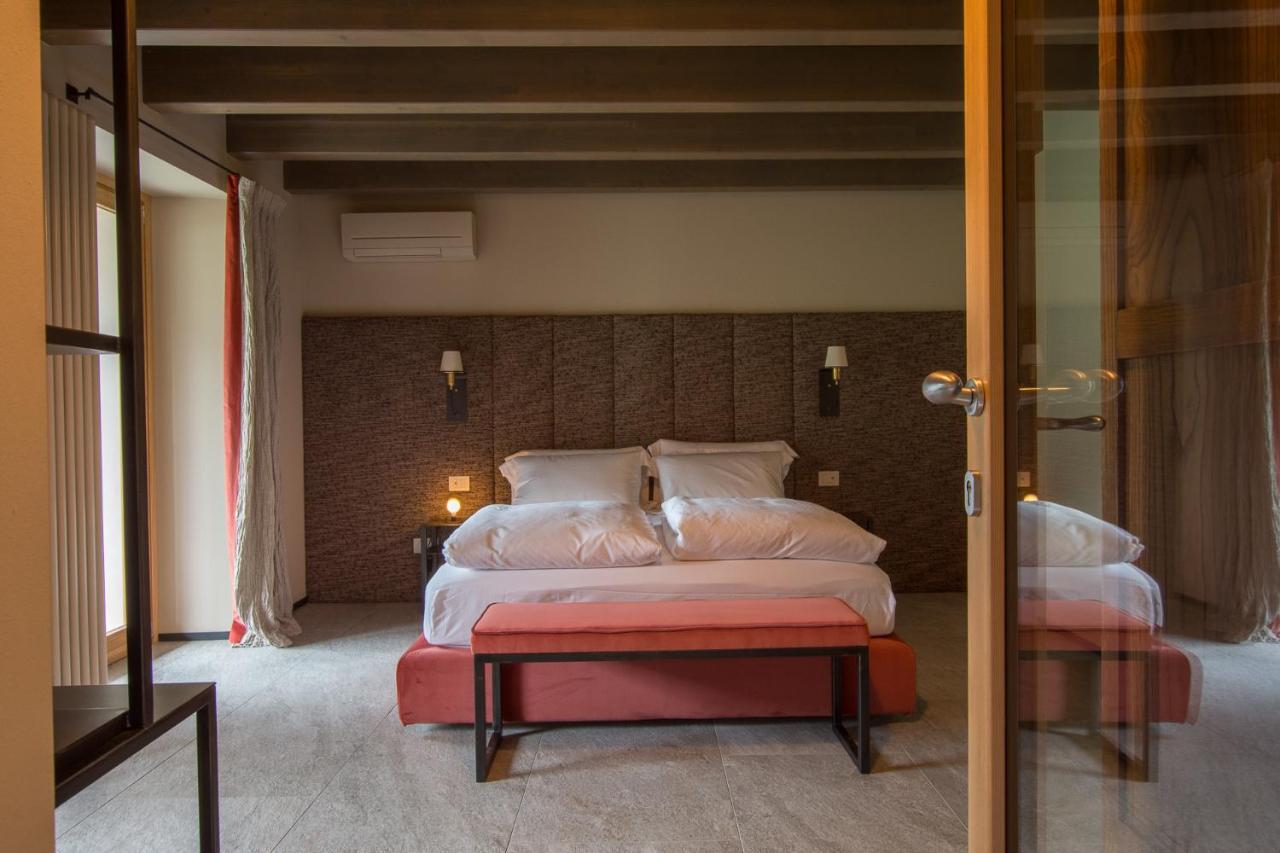 Ca' Barroni Agriresort ซอนดริโอ ภายนอก รูปภาพ